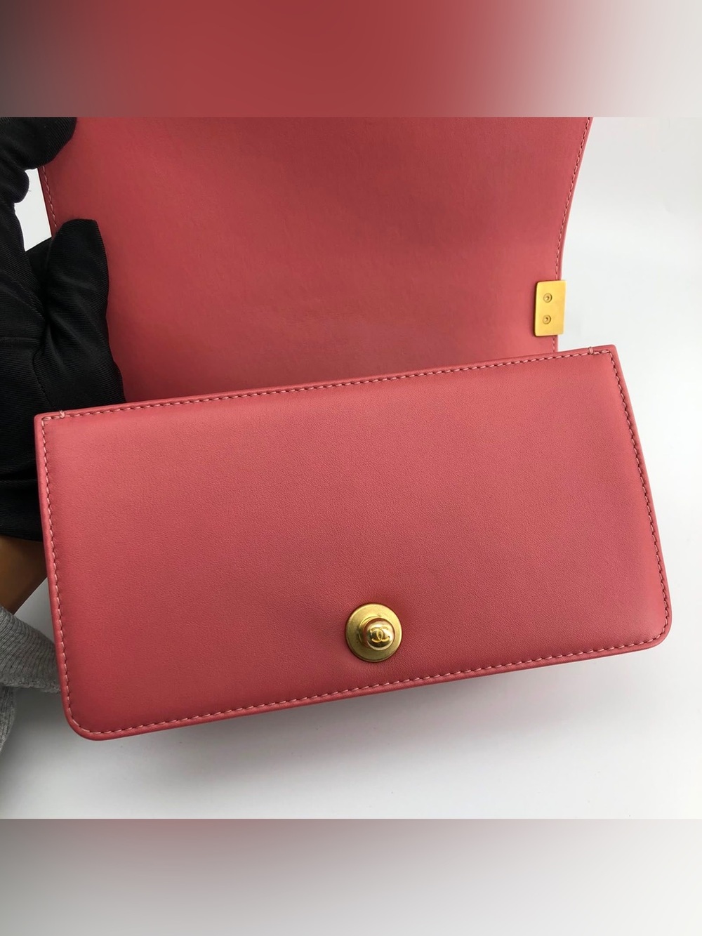 Chanel Leboy Small Lambskin Pink GHW - Picture 16 of 16
